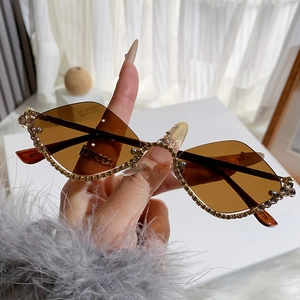 Fashion geometric rimless sunglasses with rhinestone trim and tortoiseshell temples