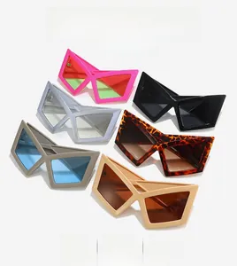 Detailed collection of wide-frame geometric sunglasses in six vibrant fashion colors
