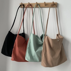 Minimalist Women Nylon Shoulder Bag Large Capacity Waterproof Tote Solid Candy Color Crossbody Bag Student Daily Fashion