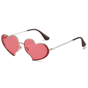 Lunettes de soleil cœur tendance avec verres rouges et monture en métal doré pour fête