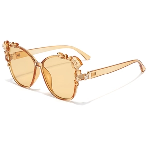 Fashion Irregular Large Frame Sunglasses For Women With Crystal Rhinestone Decor UV400 Protection Trendy Elegant Eyewear