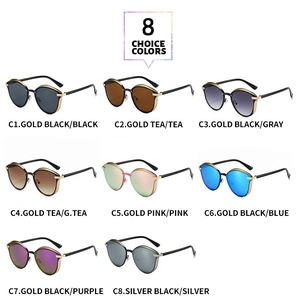 Collection de huit lunettes de soleil rétro avec montures métalliques en couleurs