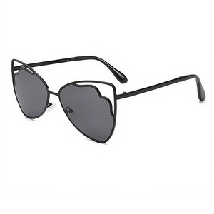 Lunettes De Soleil En Métal Creux Papillon Pour Femmes Monture Ondulée Verres Dégradés Protection UV400 Chic