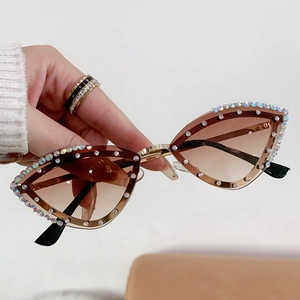 Rhinestone Cat Eye Sunglasses Rimless Metal Frame Gradient Lens UV400 Fashion Trendy Eyewear For Women