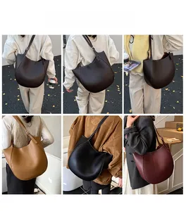 Collage di borse tote in pelle in vari colori che mostrano la portabilità a spalla