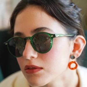 Retro Round Frame Sunglasses UV400 Protection PC Material Metal Rivets Vintage Fashion Eyewear For Men And Women