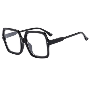 Classic black square oversized anti-blue light glasses frame in a retro fashion style