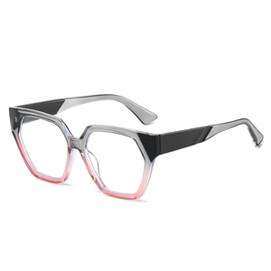 Chic polygonal sunglasses with black-pink gradient frame and wide black temples