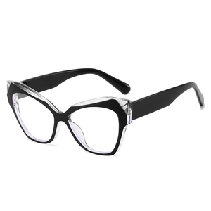 Lunettes anti-lumière bleue œil de chat modernes avec monture bicolore noir et transparent