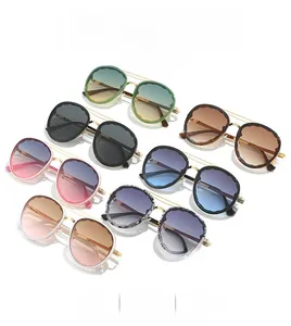 Detailed grid showing trendy round sunglasses with scallop-edged frames and double bridge