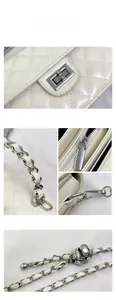 Détails du sac à main blanc en cuir matelassé avec chaîne argentée et fermoir pivotant