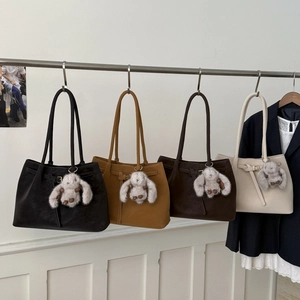 Retro faux leather tote bags in four colors with cute bunny charms for women