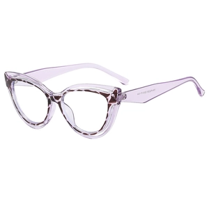 Fashionable cat-eye blue light blocking glasses in light purple with tortoiseshell details