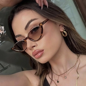Lunettes De Soleil Oeil De Chat Pour Femmes Rétro Vintage Demi Monture Métal PC Protection UV400 Mode