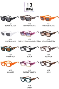 Detailed grid layout showing 13 trendy color options for irregular scalloped sunglasses