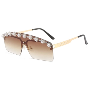 Frameless oversized sunglasses with pearl rhinestones and brown gradient lenses