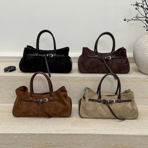 Sac Baguette en Cuir PU Aspect Daim Rétro Pour Femme Sac à Bandoulière Minimaliste Avec Boucle de Ceinture Sac à Main Avec Bandoulière Réglable