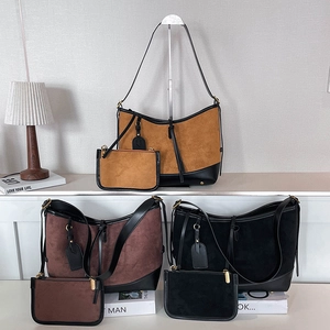 Ensemble de sacs cabas vintage en daim avec pochette assortie en camel, marron et noir