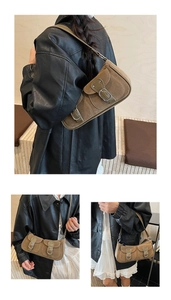 Detailansicht braune Baguette-Tasche aus Wildlederimitat mit Fronttaschen und Schnallen