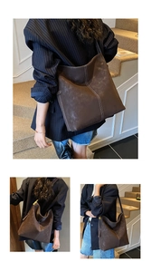 Detail der dunkelbraunen Hobo-Tasche aus Wildlederimitat mit Kontrastnähten und viel Platz