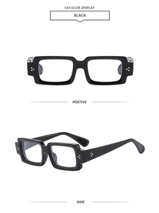 Vues détaillées de lunettes de soleil rectangulaires noires avec rivets argentés sur les branches