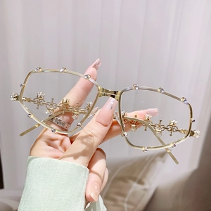 Fashion oversized gold metal square sunglasses with diamonds and crown drop pendant