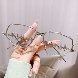 Fashionable oversized silver metal glasses frame with luxury rhinestone embellishments