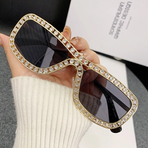 Occhiali Da Sole Quadrati Da Donna Montatura In Metallo Con Strass Protezione UV400 Outdoor Party Eyewear Di Lusso