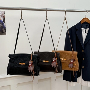 Retro matte leather shoulder bags in black, dark brown and caramel with bear pendant