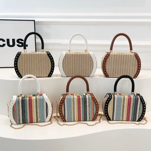 Woven Straw Handbag For Women With PU Leather Patchwork Rivet Decor Metal Chain Strap Vacation Beach Crossbody Bag