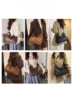 Details einer Vintage Hobo-Tasche in drei Farben mit Quasten und verstellbarem Riemen