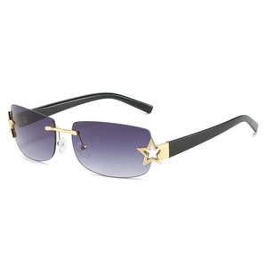 Rahmenlose quadratische Sonnenbrille mit lila Farbverlauf und goldenen Sternen