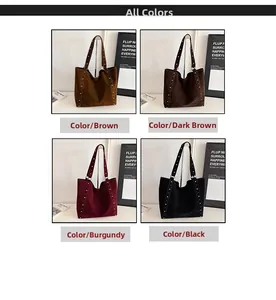 Détails de grands sacs cabas en daim en quatre couleurs avec des rivets métalliques