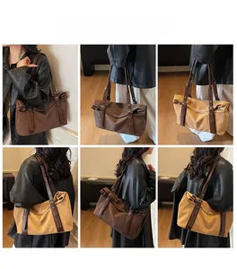 Vues détaillées du grand sac fourre-tout en toile et cuir pour le trajet quotidien