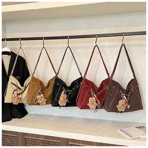 Women vintage matte shoulder tote bag large capacity casual handbag with cute bear charm
