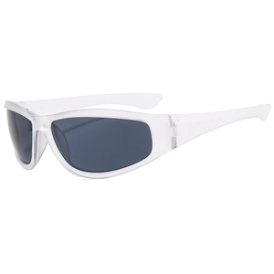 Lunettes de soleil sport Y2K futuristes avec monture blanche et verres gris foncés
