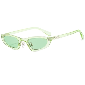 Lunettes de soleil œil de chat vert clair transparent avec monture PC vintage étroite