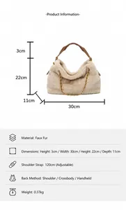 Guida alle taglie borsa in ecopelliccia con larghezza 30 cm e tracolla regolabile