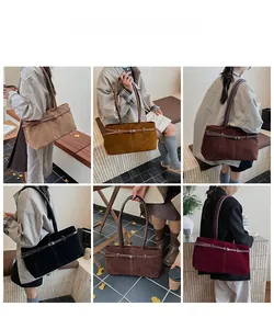 Collage de six sacs cabas en daim de couleurs automnales portés par un mannequin en studio