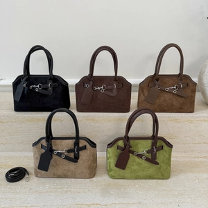 Fashionable large capacity tote bags in five matte colors with detachable shoulder straps