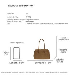 Comparaison de taille du grand sac bandoulière en suédine marron avec un smartphone