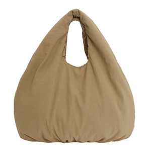 Minimalist large khaki pleated tote bag with seamless handle for daily commuting