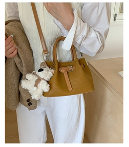 Vintage autumn winter women handbag retro woven bucket bag casual shoulder crossbody bag detail