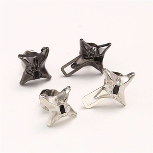 Four-pointed star alloy waist buckles in silver and gun-black for pants adjustment