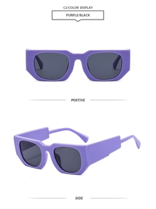 Détail des lunettes de soleil rectangulaires violettes, monture épaisse et verres noirs