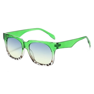 Vintage square sunglasses with green frames, gradient lenses and tortoiseshell details