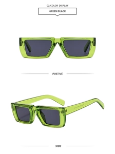 Détail des lunettes de soleil carrées vertes transparentes avec verres foncés de face