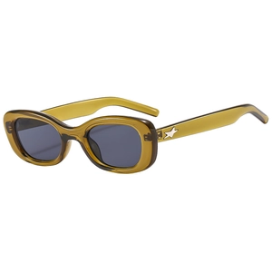 Lunettes de soleil ovales vintage écaille avec détails étoiles et verres gris foncé