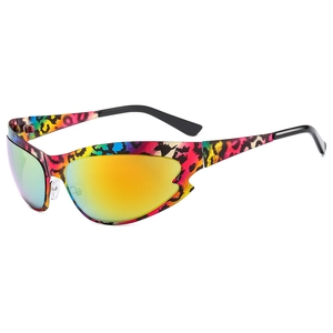 Cat-Eye Sport-Sonnenbrille mit buntem Leopardenmuster-Rahmen und orangefarbenem Glas