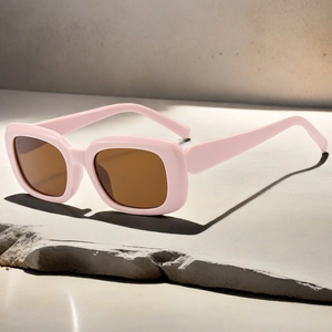 Retro Rectangle Sunglasses Vintage Square Frame UV400 Protection Fashion Eyewear For Outdoor Travel Women Men